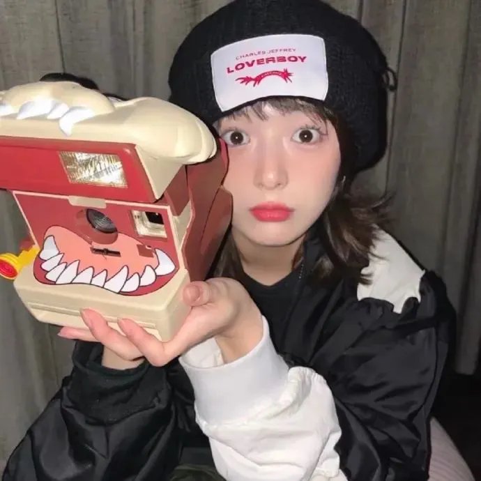 古堡女魔君