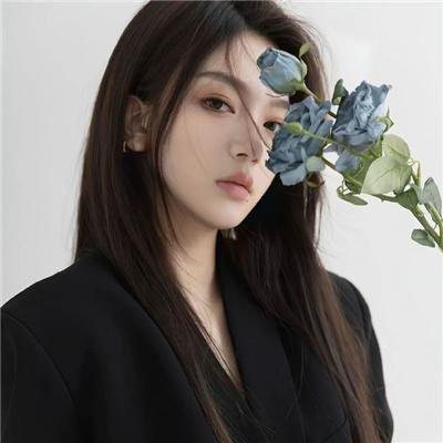 摊牌了,妈,你儿子是商业巨头